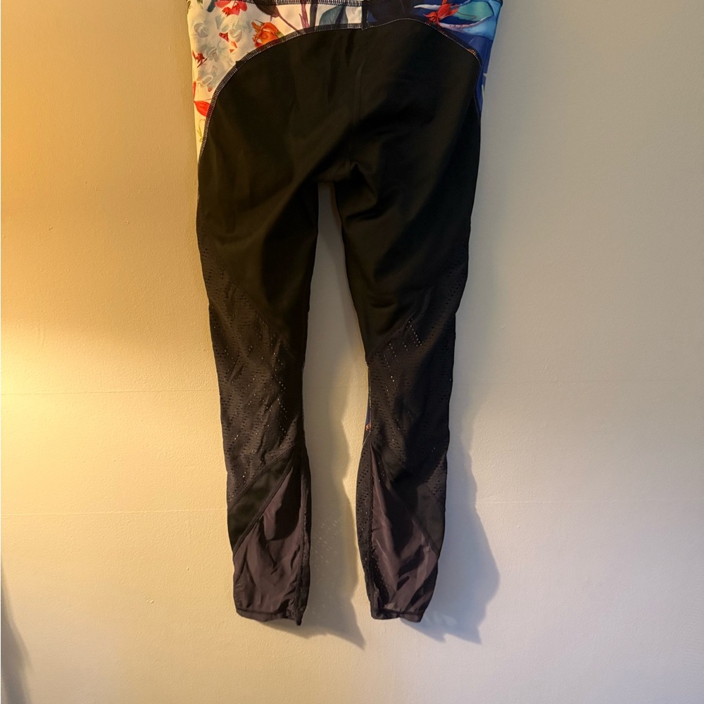 Athleta Black and Multicolor Women's Leggings